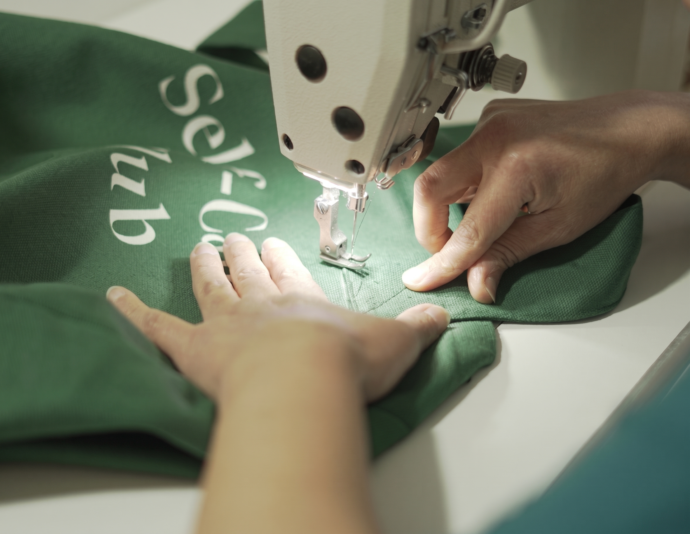 Lalive yerel ve kadın üreticiler dikiş atölyesi